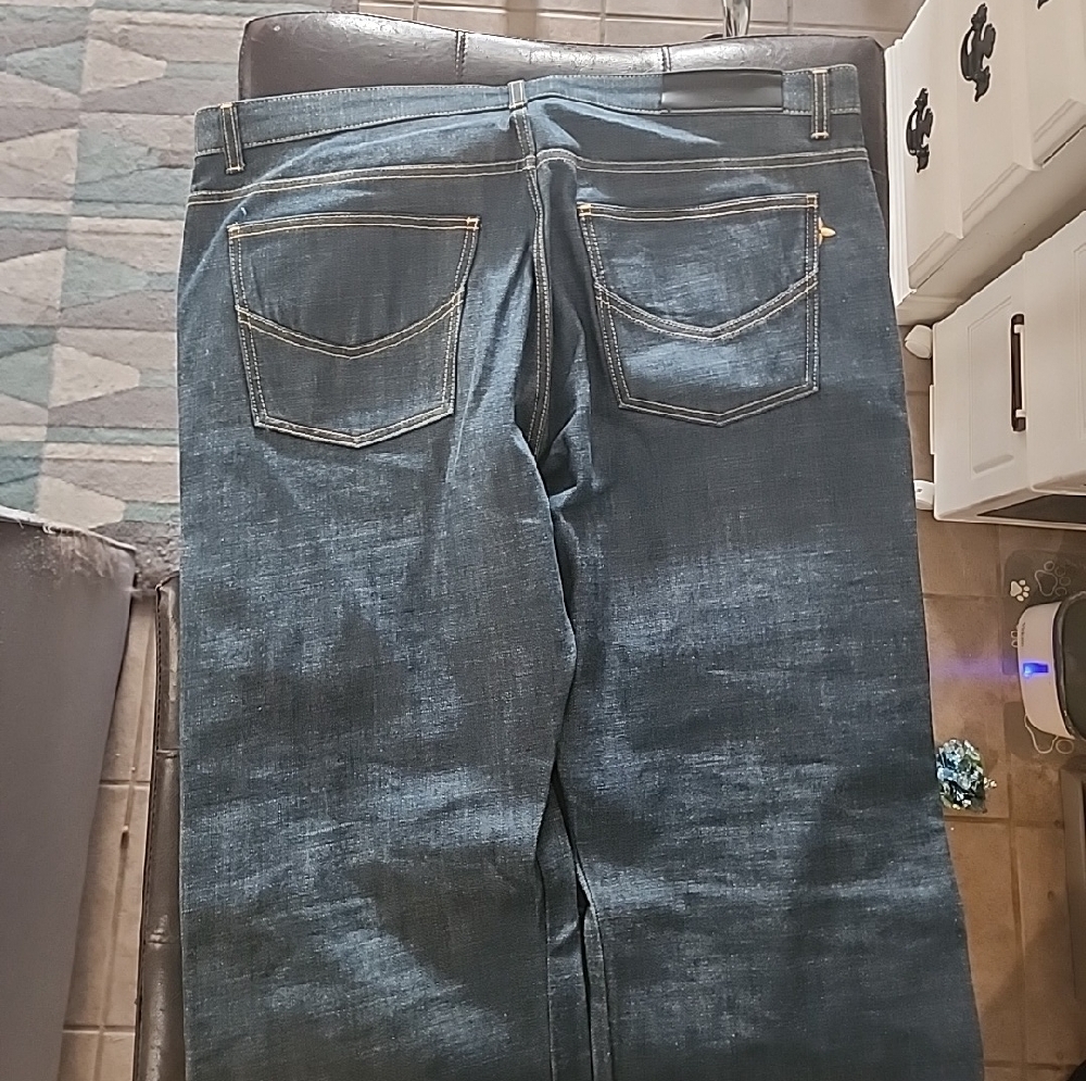 Louis Vuitton Men’s Dark Blue Denim Jeans with Yellow Stitching (Euros Size 50) - Picture 2 of 5